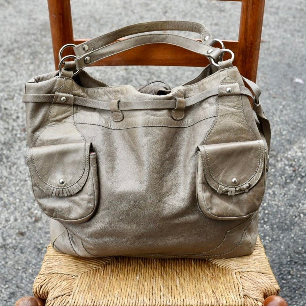 EUC Belen Echandia Whisper to me Large Hobo Leather Tote